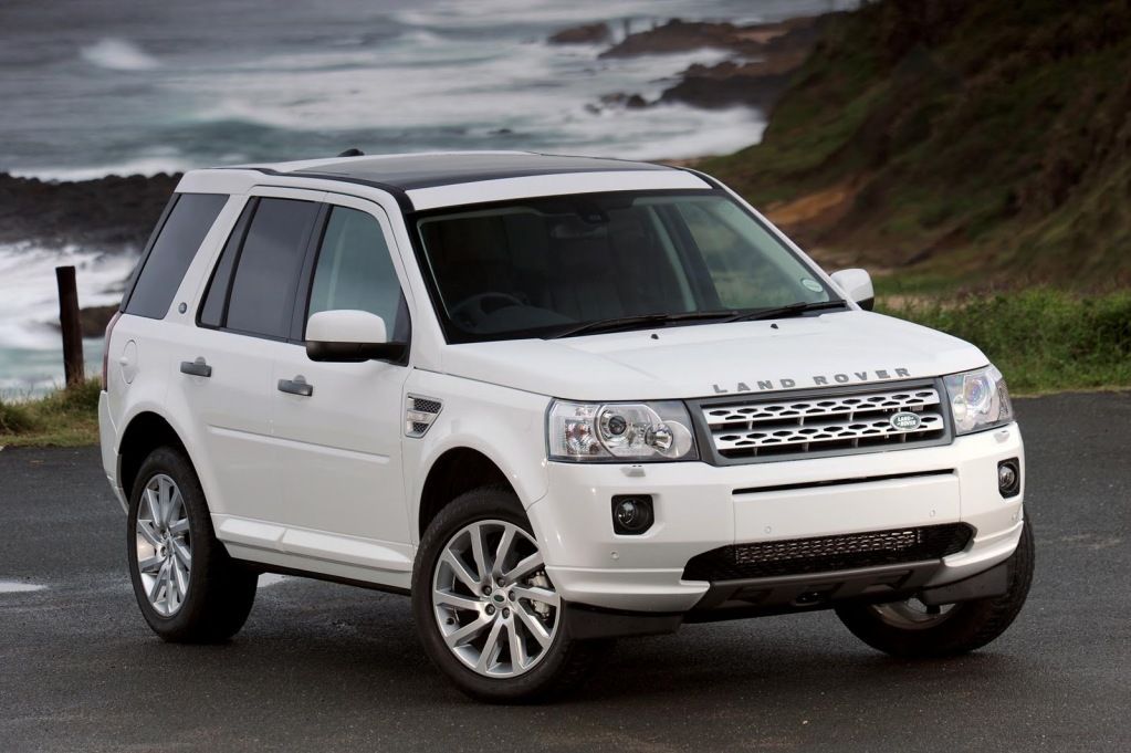 2011_Land_Rover_Freelander_2_2.jpg