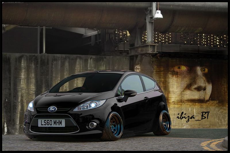 fiesta800x600.jpg