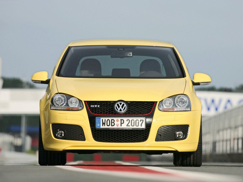 volkswagengolfgtipirell.jpg