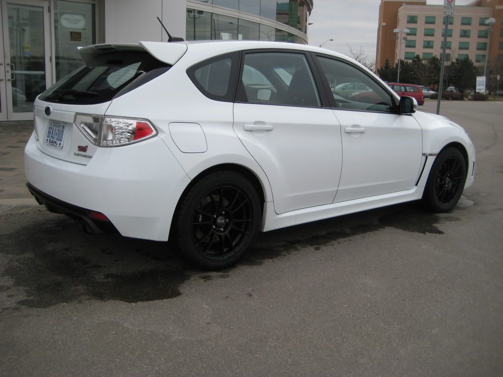 white_2008_sti_with_black_oz_ultraleggera_rims_5.jpg