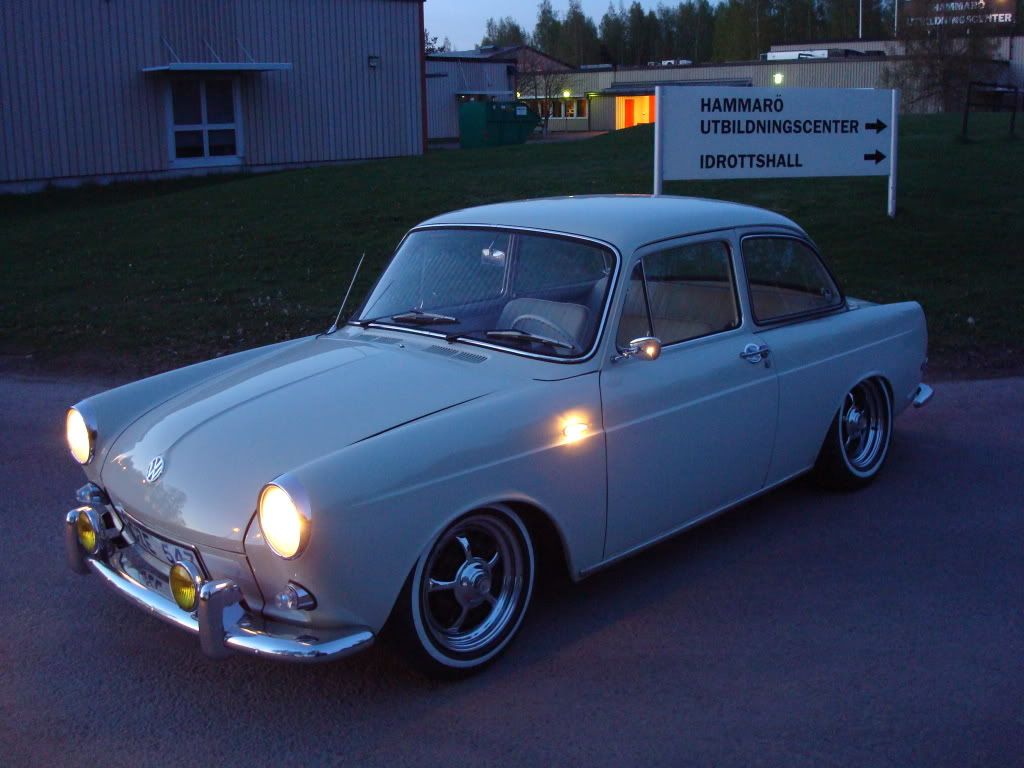http://i1101.photobucket.com/albums/g427/Andreas_Johansson/Notchback/DSC04004.jpg