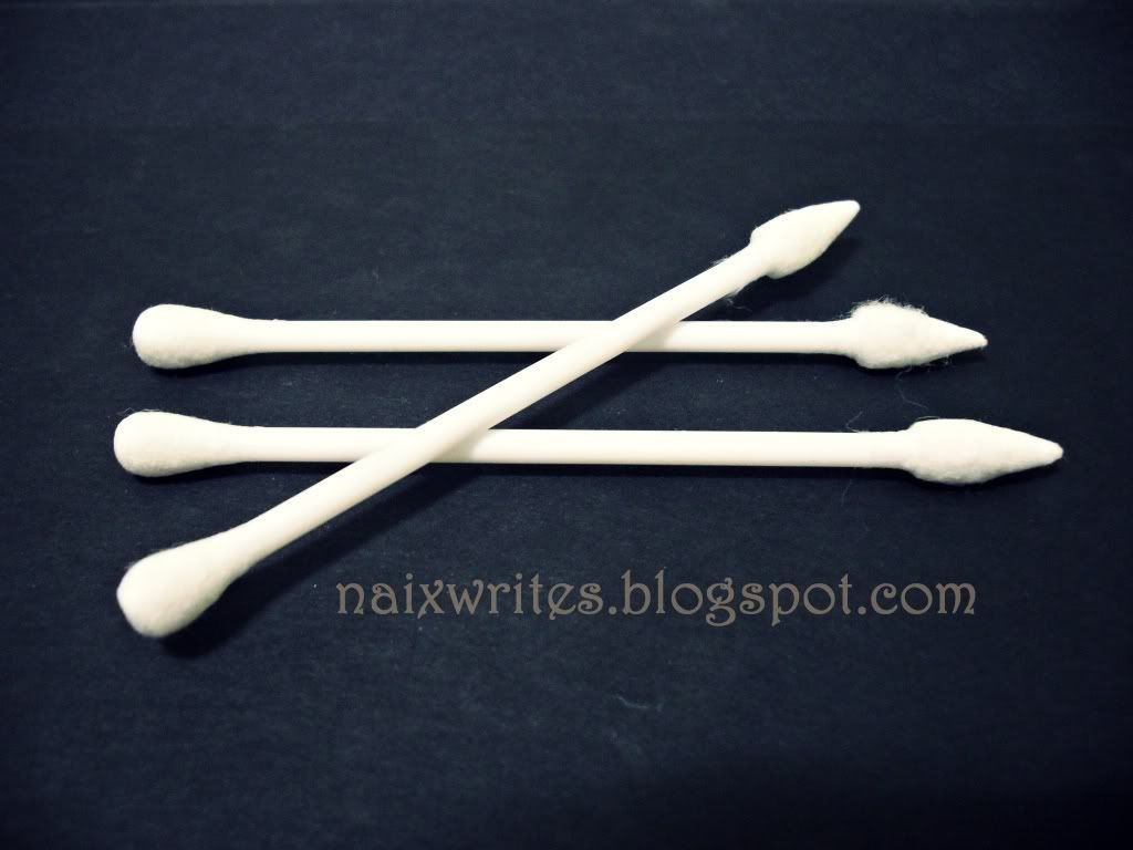 Naix Write's: Make Up Q-tips