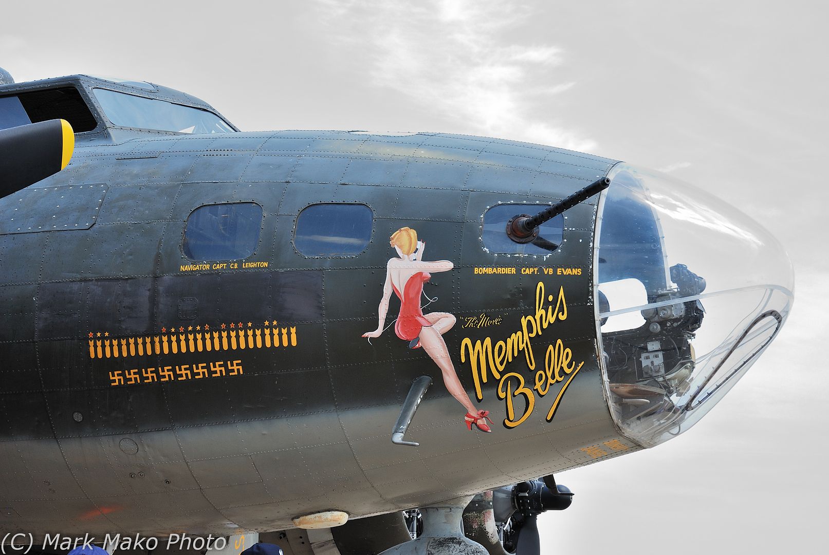 B-17-Nose-Art.jpg