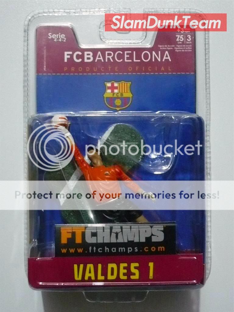   Barcelona #1 Victor Valdes 05/06 Home Jersey 3 Action Figure  