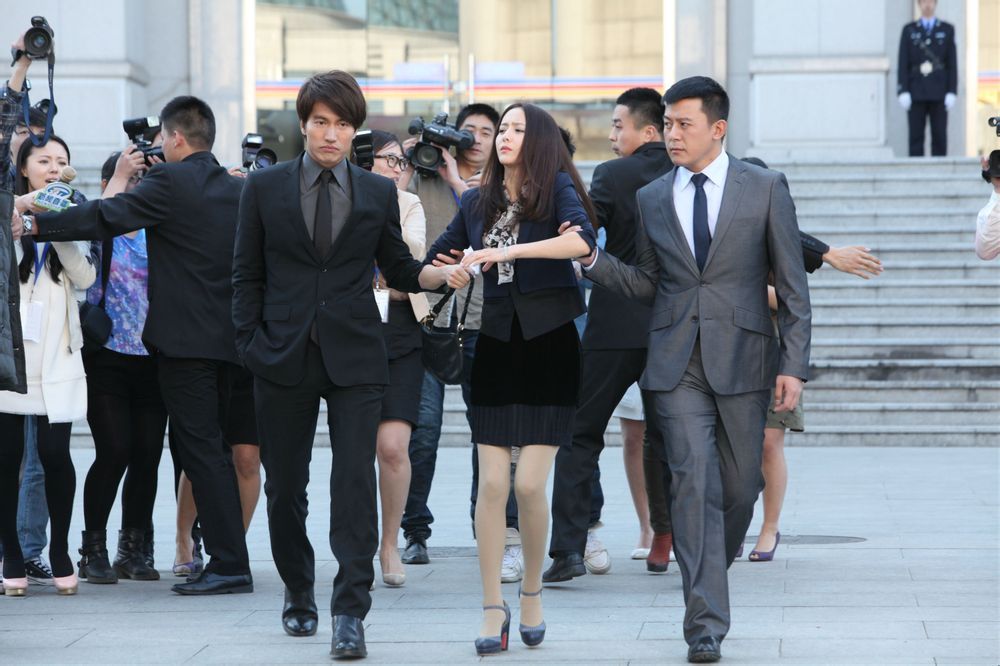 Jerry Yan and Tong Li Ya become parents in Loving, Never Forgetting | A ...